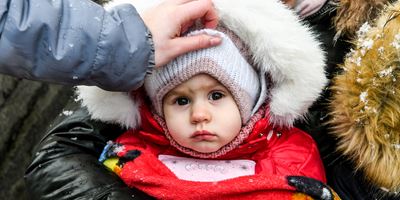 Tre år med krig i Ukraine: Giv varme til familier på flugt